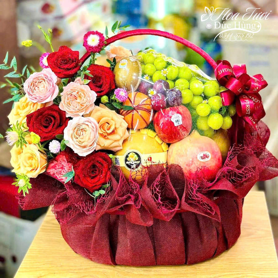 Giỏ Hoa Quả Màu Đỏ 014